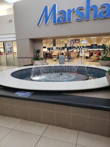 Shopping Mall «Coral Ridge Mall», reviews and photos, 3200 N Federal Hwy, Fort Lauderdale, FL 33306, USA
