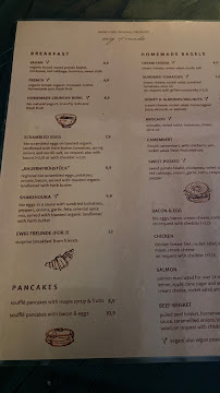 Restaurant servant le petit-déjeuner Ewig Freunde à Berlin (le menu)