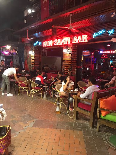 Kum Saati Lounge Bar