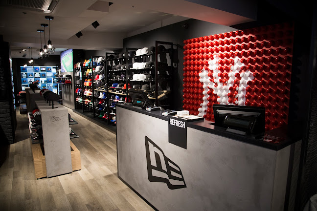 Reviews of New Era Carnaby Street in London - Clothing store