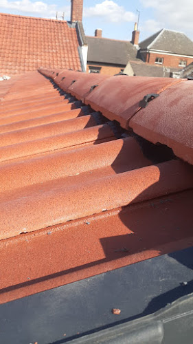 Reviews of Heritage Roofing Company - Roofers Lincoln in Lincoln - Construction company