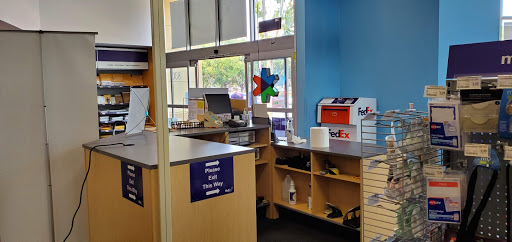 Print Shop «FedEx Office Print & Ship Center», reviews and photos, 830 Blossom Hill Rd, San Jose, CA 95123, USA