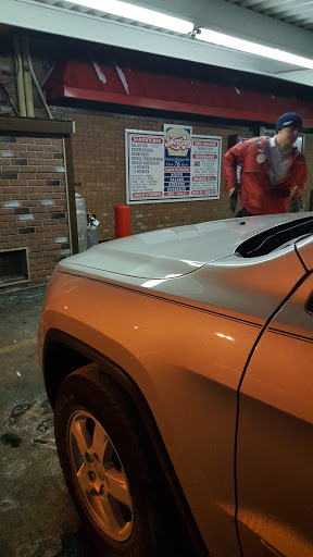 American Restaurant «Swensons (North Akron) Drive-In Restaurants», reviews and photos, 658 E Cuyahoga Falls Ave, Akron, OH 44310, USA