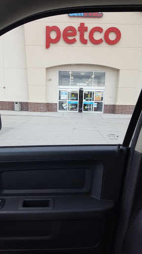 Pet Supply Store «Petco Animal Supplies», reviews and photos, 3430 W State St, Grand Island, NE 68803, USA
