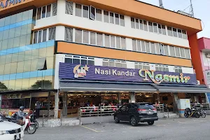 Nasi Kandar Nasmir (Taman Pelangi) image