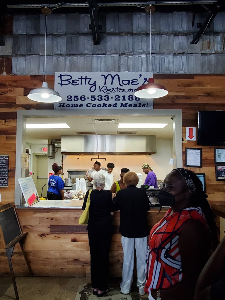 Betty Maes 35810