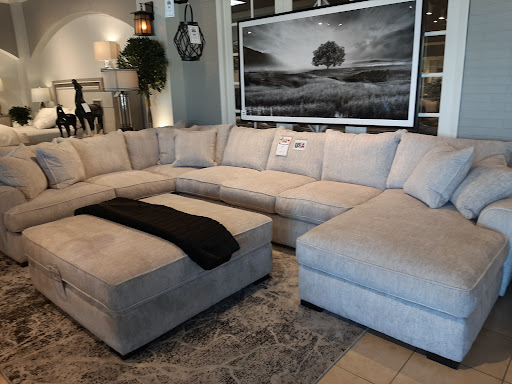 Furniture Store «American Furniture Galleries (Sacramento)», reviews and photos, 2336 Auburn Blvd, Sacramento, CA 95821, USA
