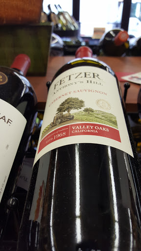 Liquor Store «Wheatley Hills Discount Liquor», reviews and photos, 193 Post Ave, Westbury, NY 11590, USA