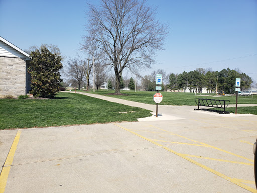 Golf Course «Roland Barkau Memorial Golf Course», reviews and photos, 1501 N Waterworks Rd, Okawville, IL 62271, USA