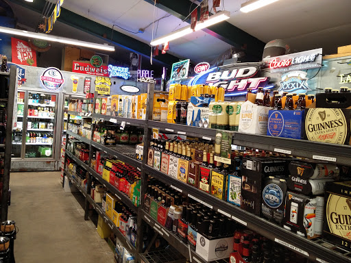 Liquor Store «Beverage Warehouse», reviews and photos, 1 East St, Winooski, VT 05404, USA