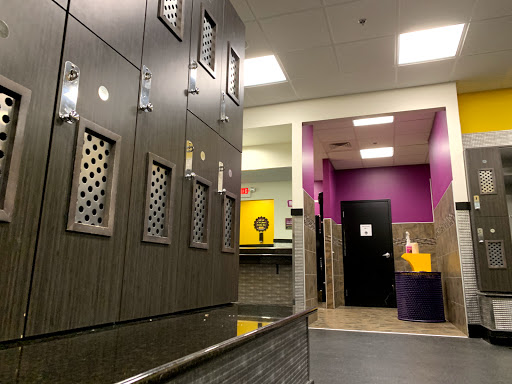 Gym «Planet Fitness», reviews and photos, 2330 SE 182nd Ave, Portland, OR 97233, USA