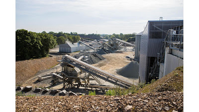Carrière Neveux & Cie à Doville