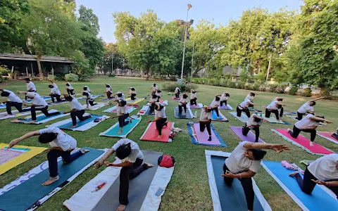 Positive Yoga Group (Free Yoga Classes) image