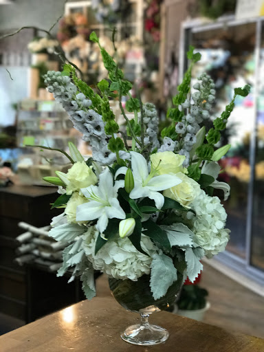 Florist «Allendale Flowers, Inc», reviews and photos, 72 W Allendale Ave, Allendale, NJ 07401, USA