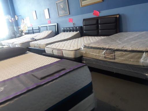 Mattress Store «Atlas Mattress Factory & Furniture», reviews and photos, 930 Roberts Rd #79, Lake Hamilton, FL 33851, USA