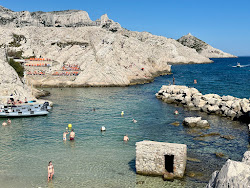 Plage de Cap Croisette'in fotoğrafı küçük koy ile birlikte