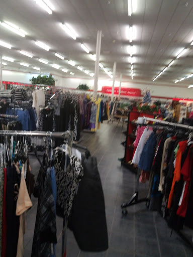Thrift Store «The Salvation Army Family Store & Donation Center», reviews and photos, 823 E Auburn Rd, Rochester Hills, MI 48307, USA