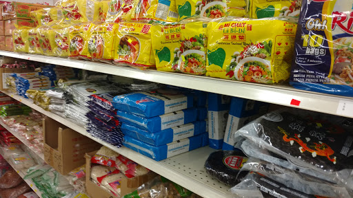 Asian Grocery Store «Pacific Supermarkets», reviews and photos, 6750 NE Broadway St, Portland, OR 97213, USA