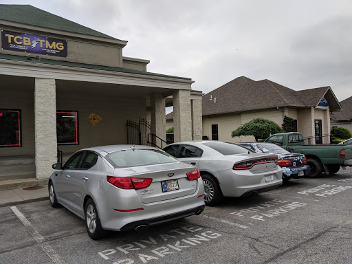 Tattoo Shop «Tattoo Machine Gun- Clark», reviews and photos, 1705 Charlestown New Albany Rd a, Jeffersonville, IN 47130, USA