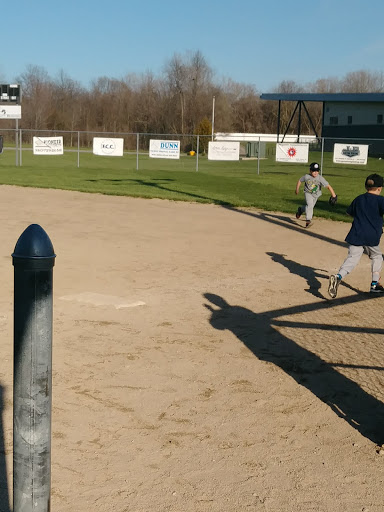 Public Swimming Pool «Portland Waterpark», reviews and photos, 304 S Hayes St, Portland, IN 47371, USA
