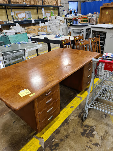 Used Appliance Store «Habitat Lehigh Valley ReStore», reviews and photos, 1053 Grape St, Whitehall, PA 18052, USA