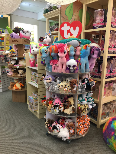 Toy Store «Beanstalk Toys and Books», reviews and photos, 654 Central Ave, Highland Park, IL 60035, USA