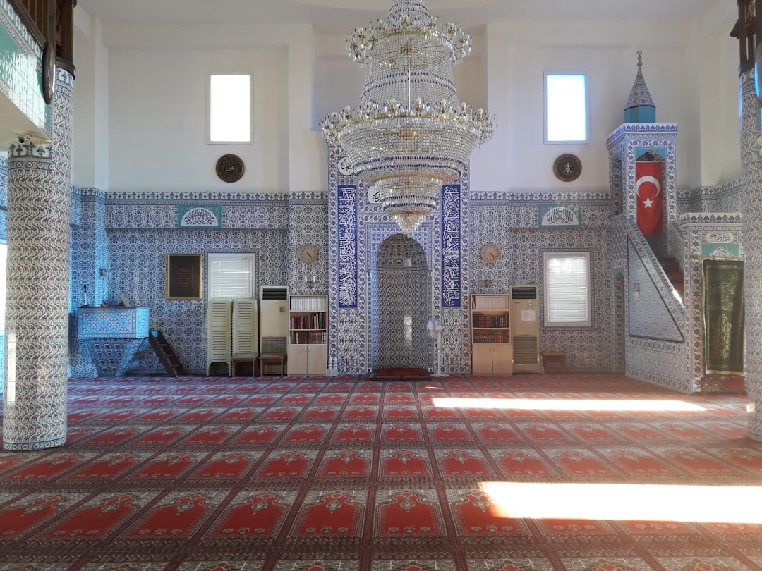 Merkez Yeni Cami