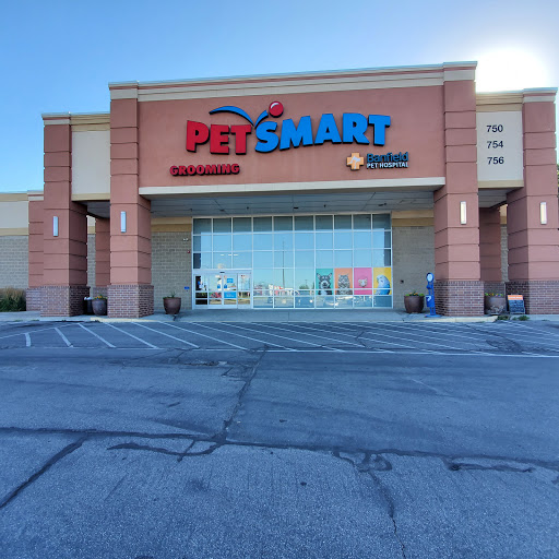 Pet Supply Store «PetSmart», reviews and photos, 750 Main St, Layton, UT 84041, USA