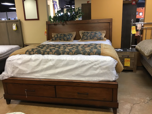 Furniture Store «Furniture Factory Outlet», reviews and photos, 1162 Gateway Loop, Springfield, OR 97477, USA