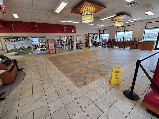 Ice Cream Shop «Oberweis Ice Cream and Dairy Store», reviews and photos, 5572 W Grand Ave Suite 1, Gurnee, IL 60031, USA