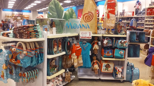 Toy Store «Disney Store», reviews and photos, 6170 Grand Ave, Gurnee, IL 60031, USA