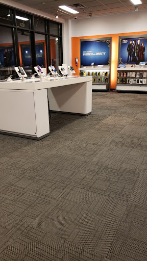 Cell Phone Store «AT&T Authorized Retailer», reviews and photos, 3833 Lexington Ave N, Arden Hills, MN 55126, USA