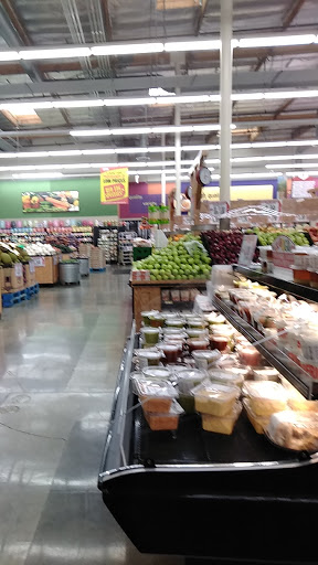 Grocery Store «Superior Grocers», reviews and photos, 4308 Slauson Ave, Maywood, CA 90270, USA