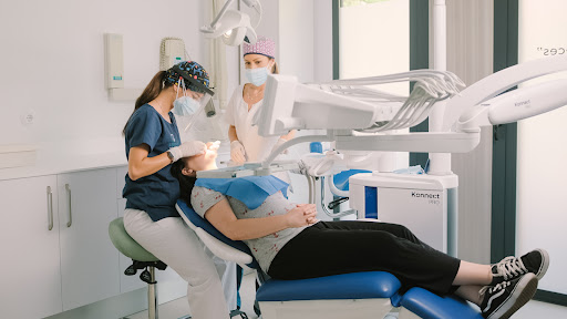 Yébenes Clínica Dental – (Aluche)