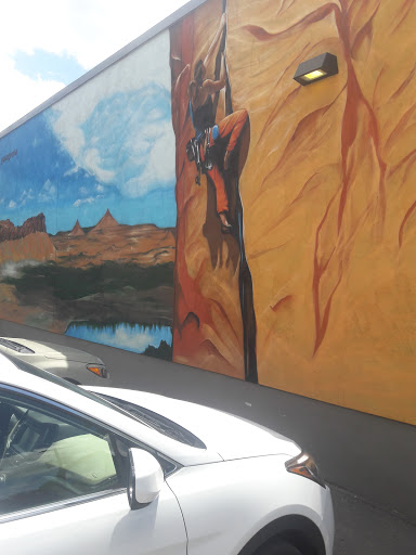 Clothing Store «Patagonia Outlet Salt Lake City», reviews and photos, 2292 S Highland Dr, Salt Lake City, UT 84106, USA