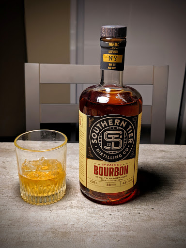 Wine Store «Evans Discount Liquor & Wines», reviews and photos, 1013 E Fairmount Ave, Jamestown, NY 14701, USA