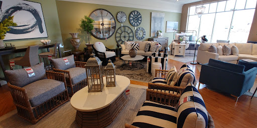 Furniture Store «Walter E. Smithe Furniture + Design», reviews and photos, 1501 16th St, Oak Brook, IL 60523, USA