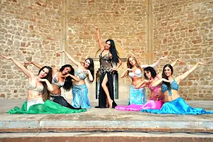Accademia danza del ventre palermo Sicilia Adulti - BAMBINE image