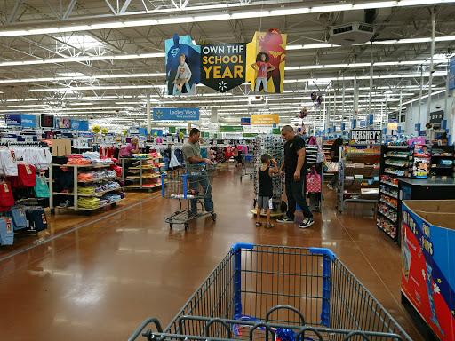 Discount Store «Walmart», reviews and photos, 1555 N Rand Rd, Palatine, IL 60074, USA