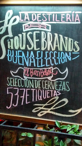 La Destilería Bar - Pub