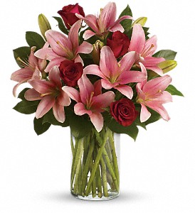 Florist «Dallas House of Flowers», reviews and photos, 2410 W Red Bird Ln, Dallas, TX 75237, USA