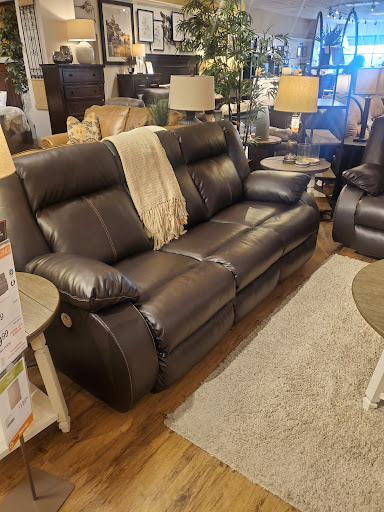 Furniture Store «Ashley Furniture HomeStore», reviews and photos, 2508 S 38th St, Tacoma, WA 98409, USA