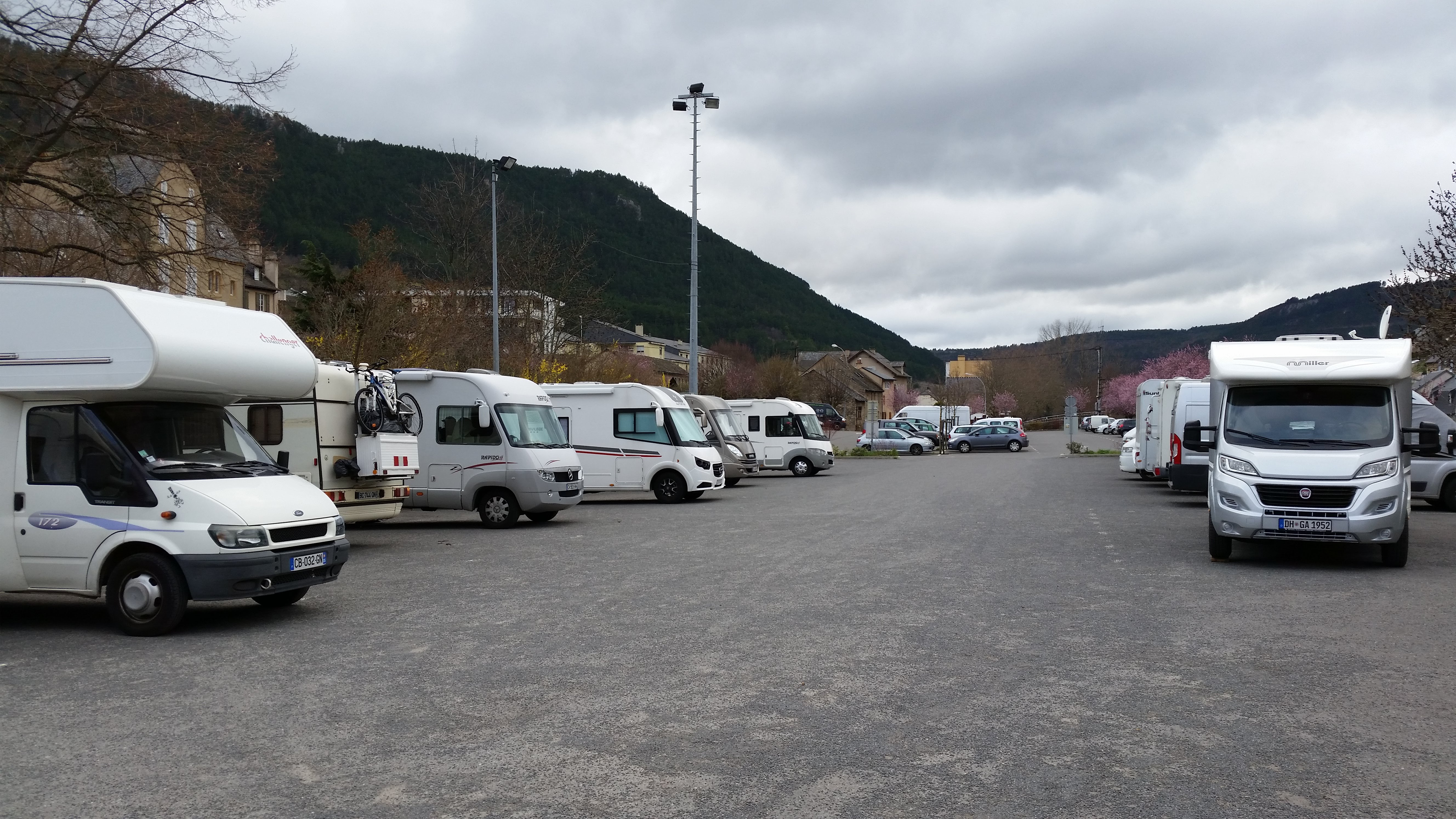 Photo n° 1 de l'avis de Gill. fait le 12/04/2018 à 07:35