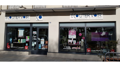 Ecouter Voir à Mâcon