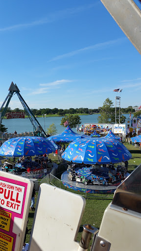 Golf Course «Lake Park Golf Course & Marina», reviews and photos, 1015 Howard Ave, Des Plaines, IL 60018, USA