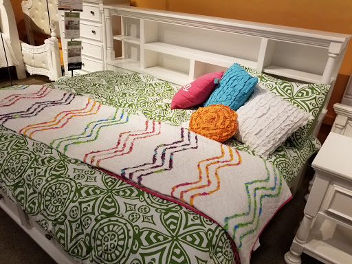 Furniture Store «Ashley HomeStore», reviews and photos, 2535 Piedmont Rd NE, Atlanta, GA 30324, USA