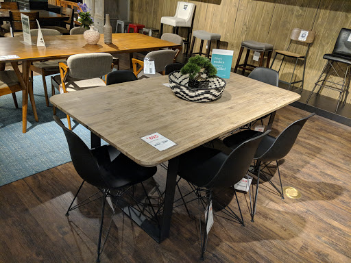 Furniture Store «Living Spaces - Gilbert», reviews and photos, 2300 S Santan Village Pkwy, Gilbert, AZ 85295, USA