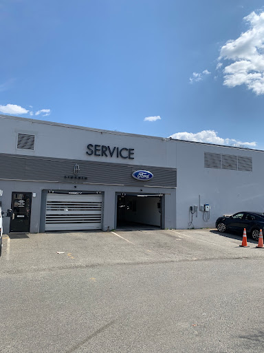 Ford Dealer «Ourisman Ford & Lincoln of Alexandria», reviews and photos, 6129 Richmond Hwy, Alexandria, VA 22303, USA