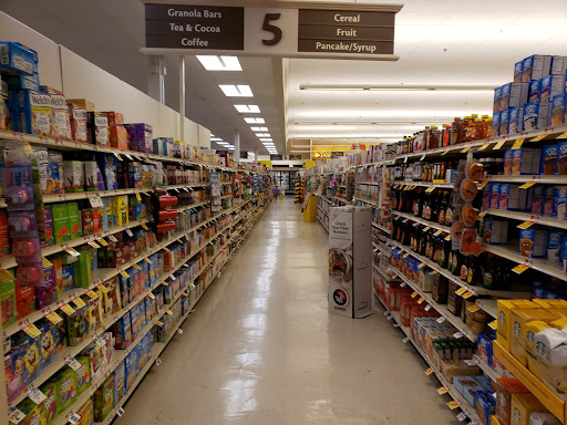 Grocery Store «Stop & Shop», reviews and photos, 1083 Inman Ave, Edison, NJ 08820, USA