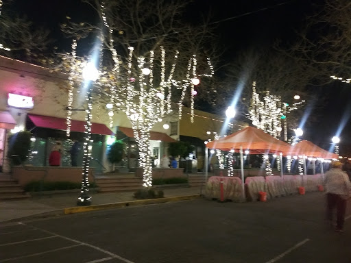 Shopping Mall «Fourth Street Shops», reviews and photos, 1834 Fourth St, Berkeley, CA 94710, USA